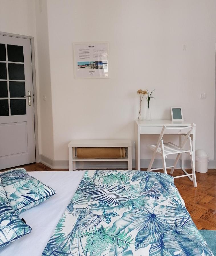 Hostel Rossio アルコバサ エクステリア 写真
